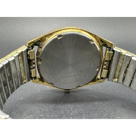 Vintage Seiko Day Date Gold Tone Watch 5Y23-8049 New Battery - Picture 7 of 9